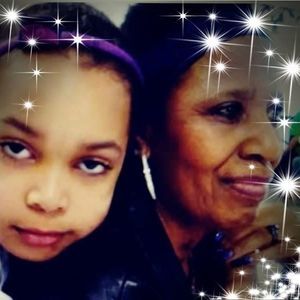 Meet your Posher, Adrienne